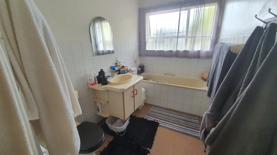 2 Bedroom Property for Sale in Kiepersol Free State